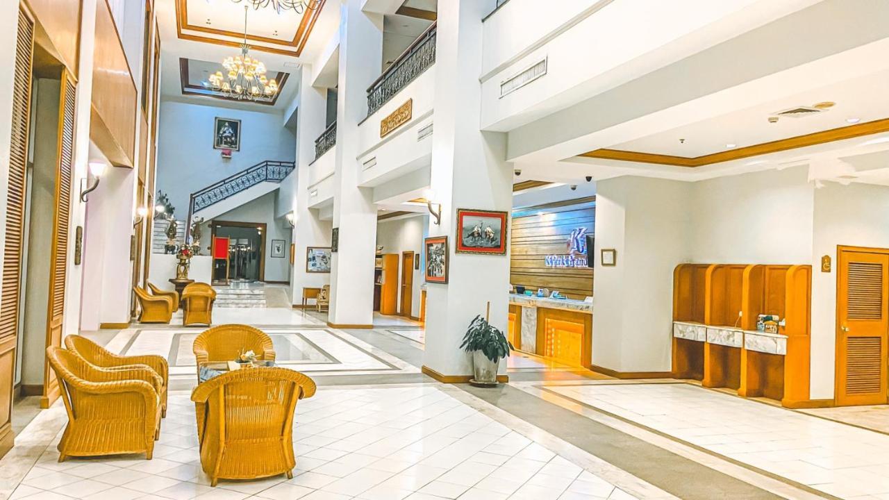 K Park Grand Hotel Sha Plus Certified Surat Thani Buitenkant foto