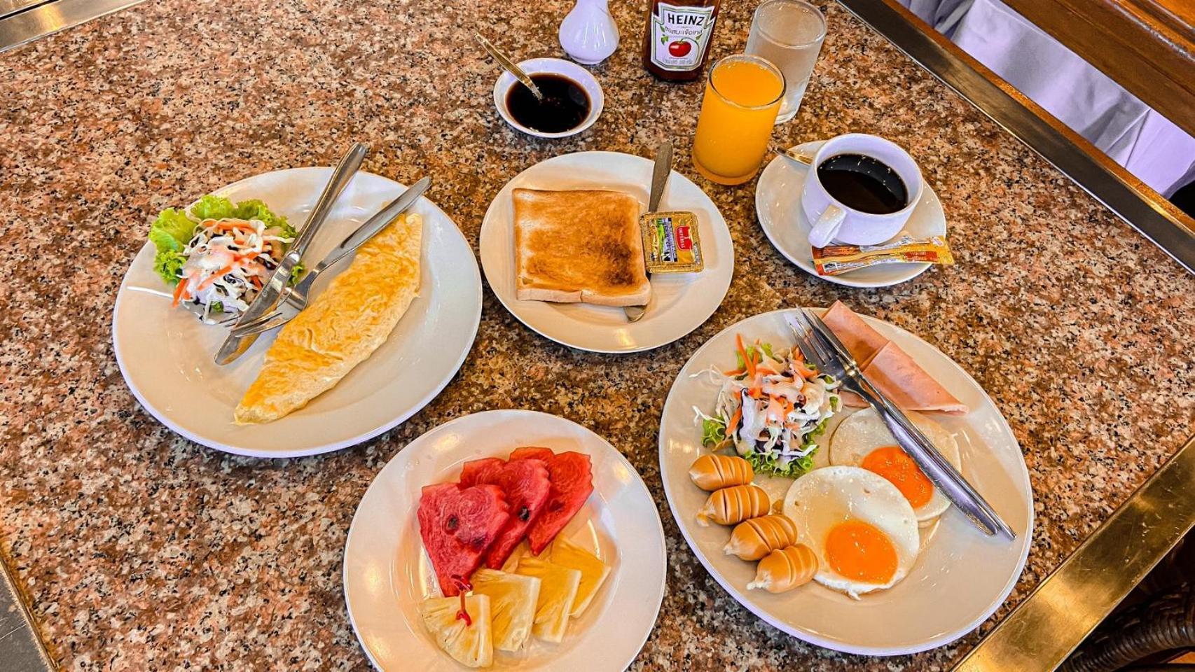 K Park Grand Hotel Sha Plus Certified Surat Thani Buitenkant foto