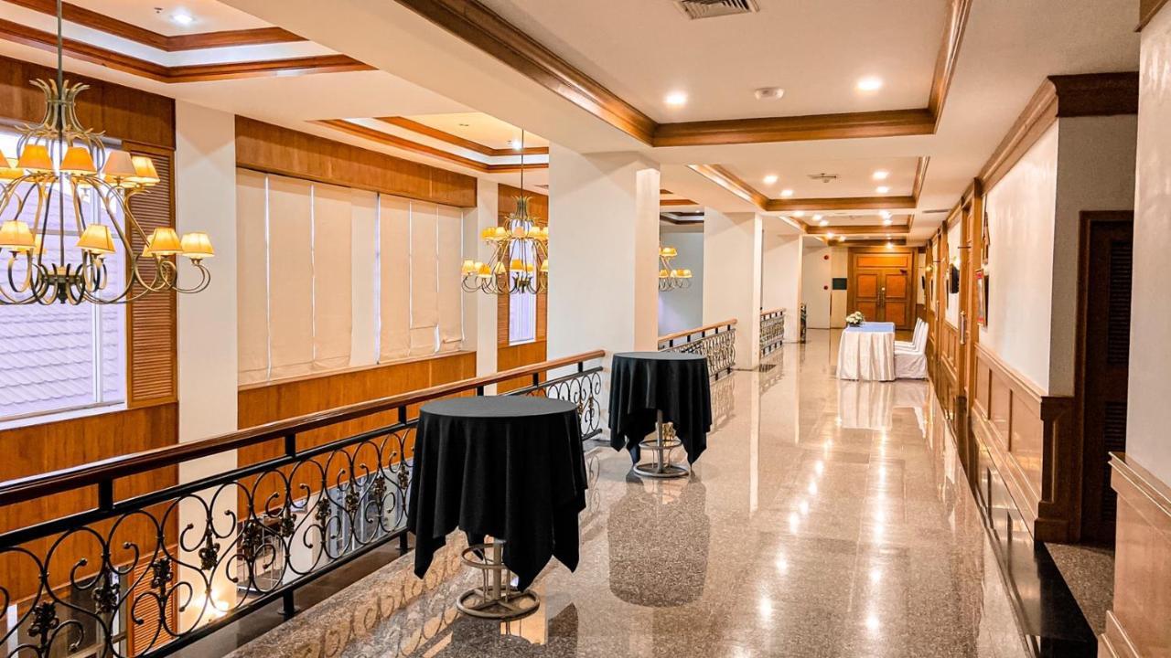 K Park Grand Hotel Sha Plus Certified Surat Thani Buitenkant foto