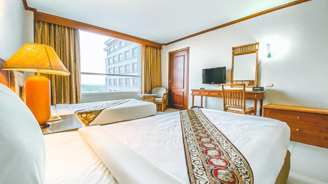 K Park Grand Hotel Sha Plus Certified Surat Thani Buitenkant foto