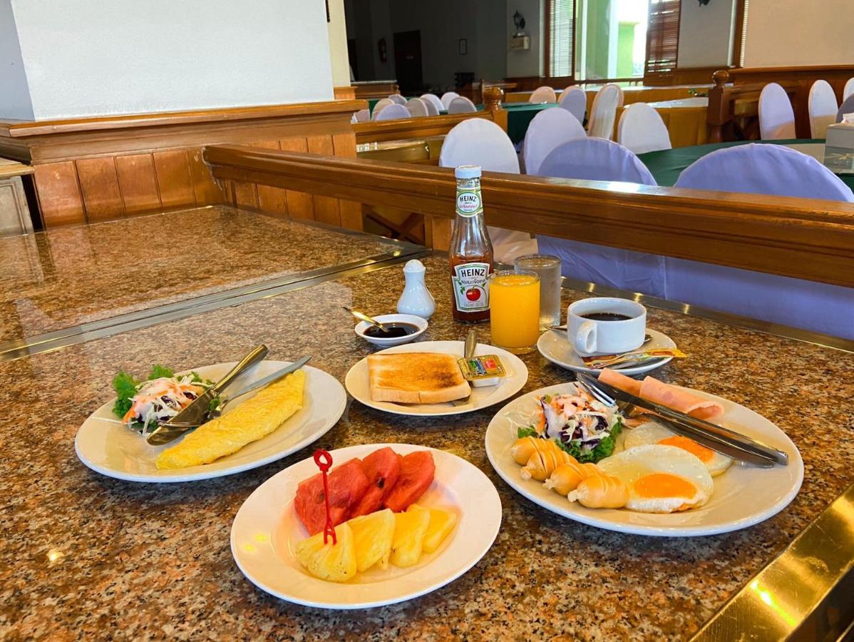 K Park Grand Hotel Sha Plus Certified Surat Thani Buitenkant foto
