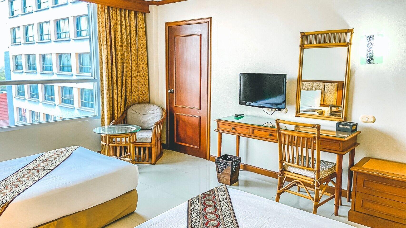 K Park Grand Hotel Sha Plus Certified Surat Thani Buitenkant foto