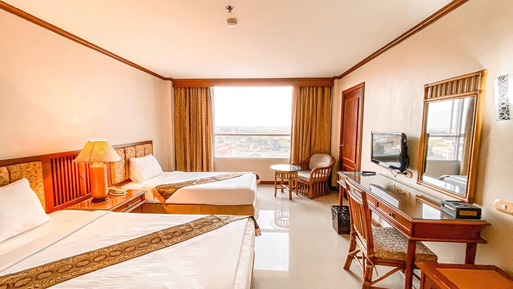 K Park Grand Hotel Sha Plus Certified Surat Thani Buitenkant foto
