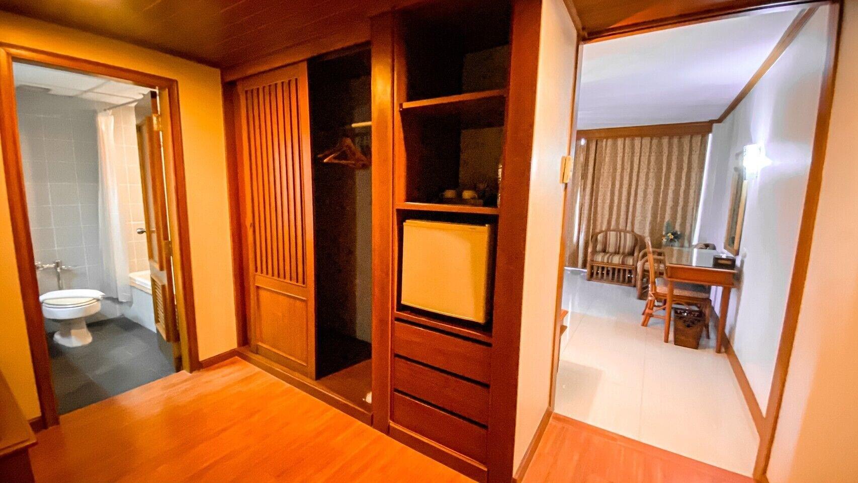 K Park Grand Hotel Sha Plus Certified Surat Thani Buitenkant foto